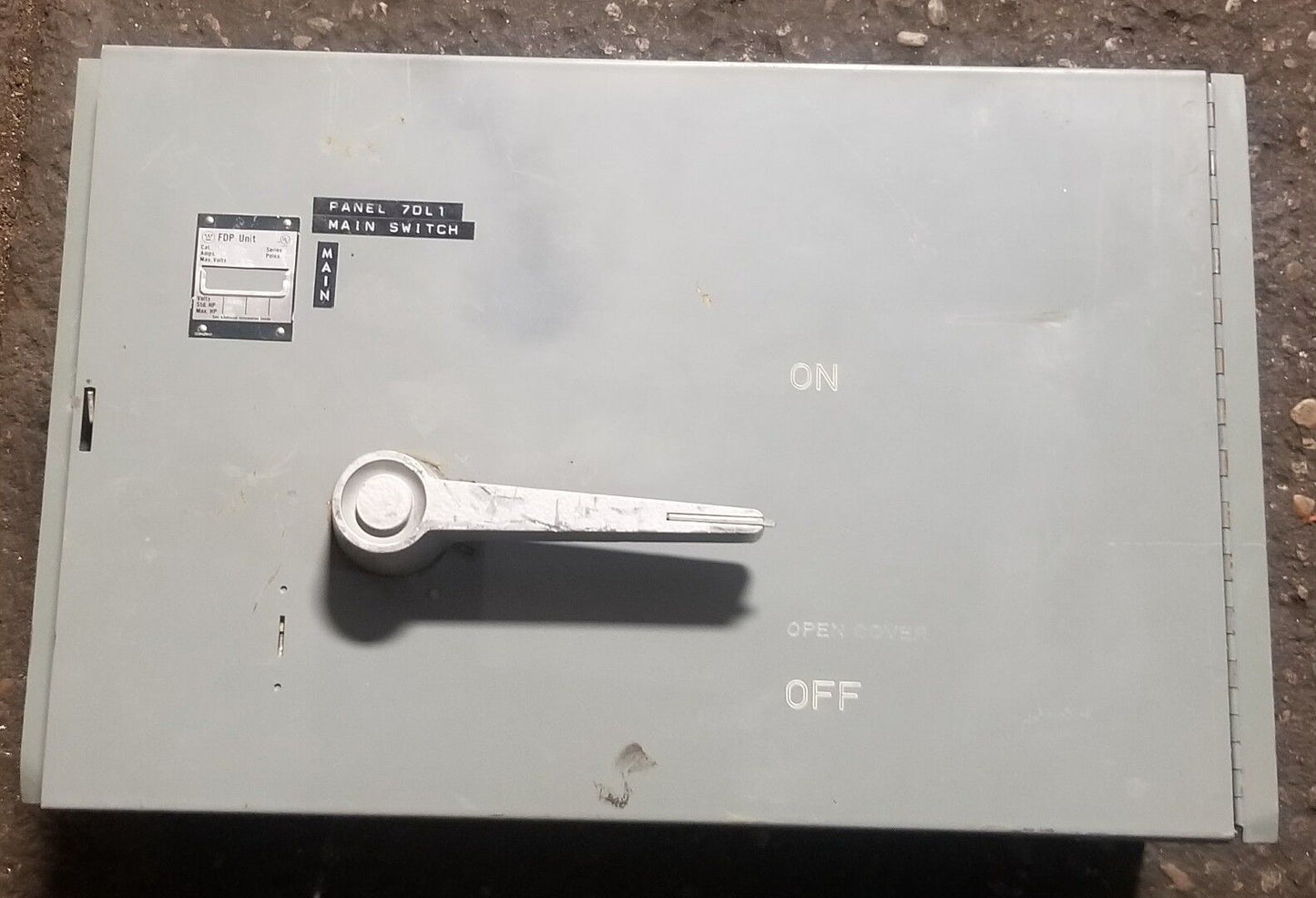 Westinghouse FDP-325R 400 Amp 240V FDP Unit Panelboard Switch 400A