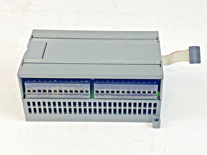 SIEMENS - 6ES7 223-1PL22-0XAB - EM 223 CN DC/RELAY-16 POINT DIGITAL INPUT/OUTPUT
