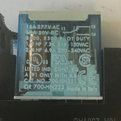ALLEN BRADLEY 700-HN121 SER.A 10A 250VAC W/ 700-HK36Z24 RELAY SER.B ***LOTOF2***