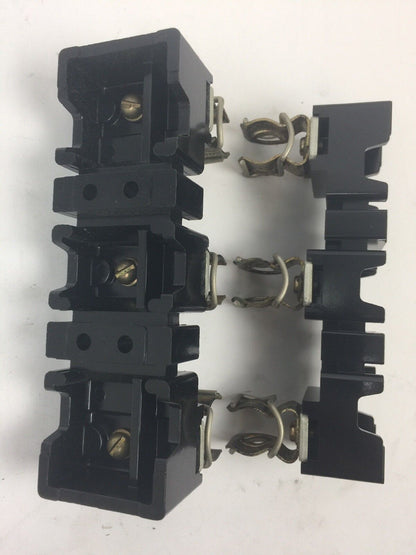 ALLEN BRADLEY 1491-N226 FUSE BLOCK 31-60 AMPS 250 VOLT 3 POLE SERIES A