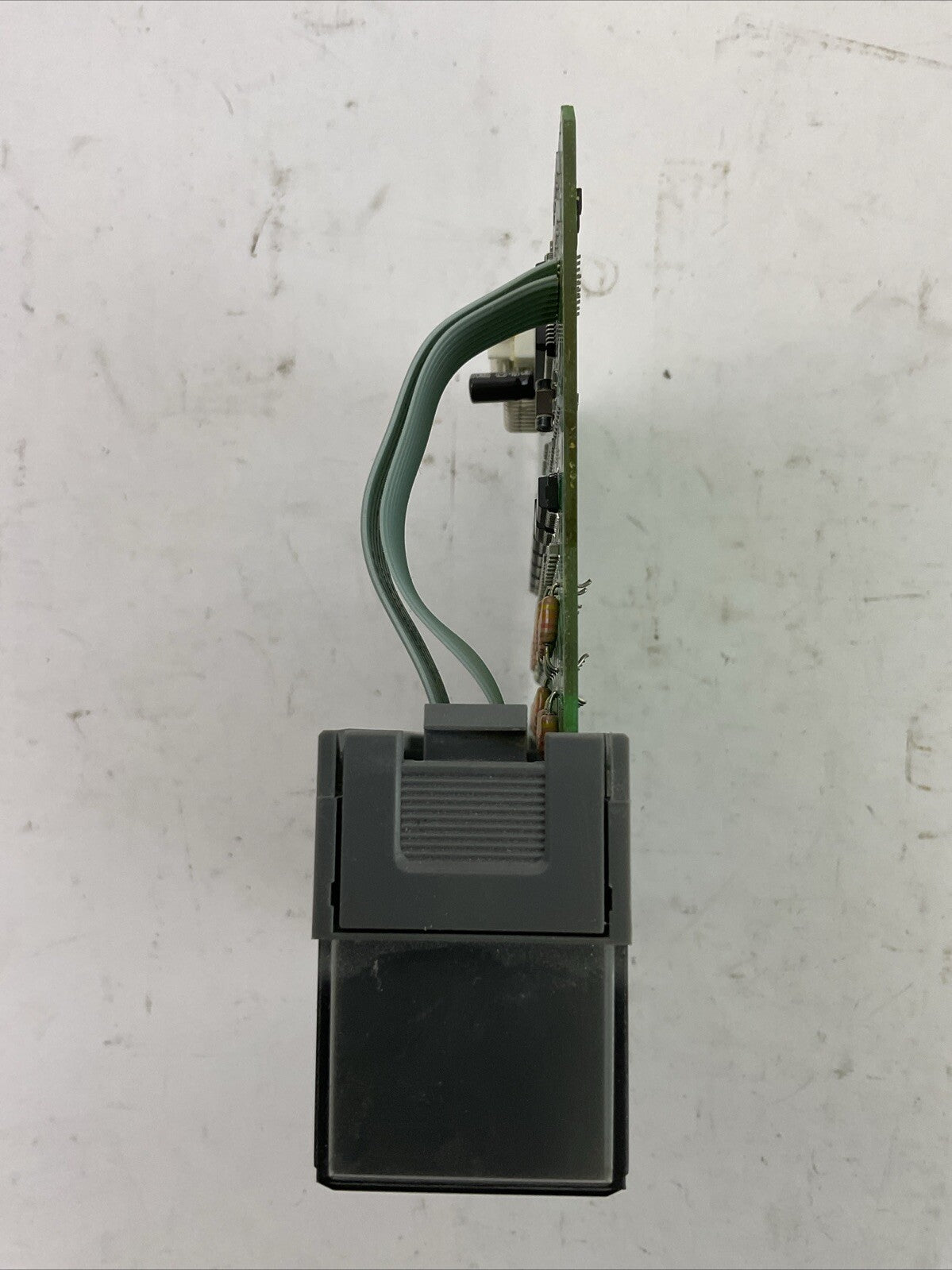 ALLEN BRADLEY 1746-IV32 SER D SLC500 INPUT MODULE 15-30VDC