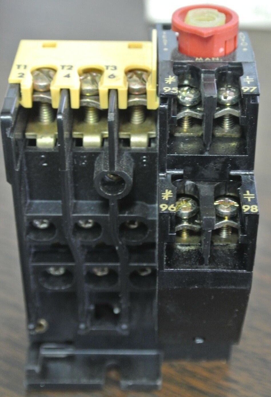 ALLEN-BRADLEY 193-BSC22 BIMETALLIC OVERLOAD RELAY 18A-22A - NEW SURPLUS