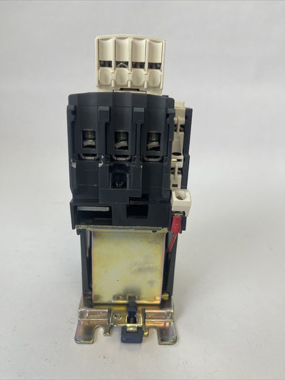 TELEMECANIQUE LC1 D65 CONTACTOR 80A 600VAC COIL 24VDC LADN22 LA4 DB 3B 24VDC