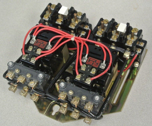 ALLEN-BRADLEY 715X-A0D11 / 715X-AOD11 TWO-SPEED STARTER 110/120V - NEW SURPLUS