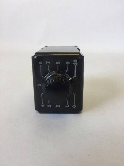 SYRACUSE ELECTRONICS TVR/D00320 TIME DELAY RELAY 115VAC 300SEC