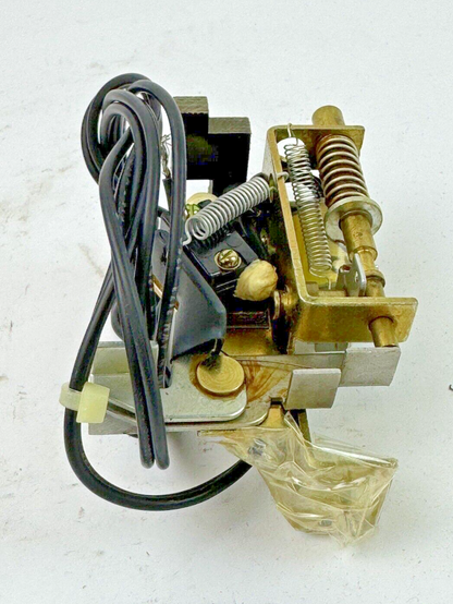 GE - TKMASTABR - SHUNT TRIP - 24 VDC - FOR TKM, TKC, THKM, TKMASTABR,L - NEW