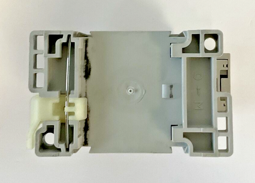 ALLEN BRADLEY 100-C12E*10 SER.A CONTACTOR 24VDC