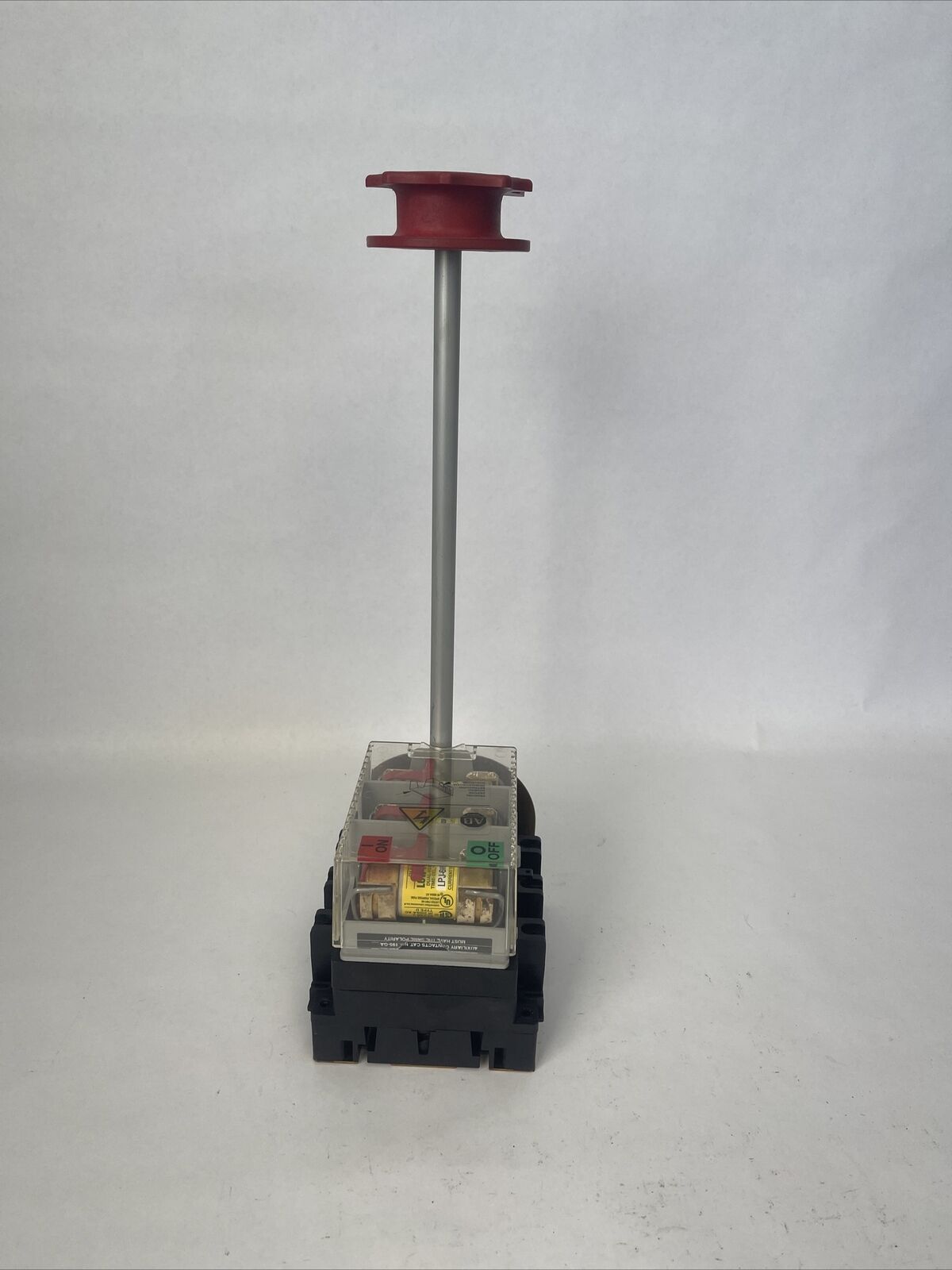 ALLEN BRADLEY 194RF-NJ060* DISCONNECT SWITCH SER A 600VAC 60A LPJ-60SP FUSES 60A