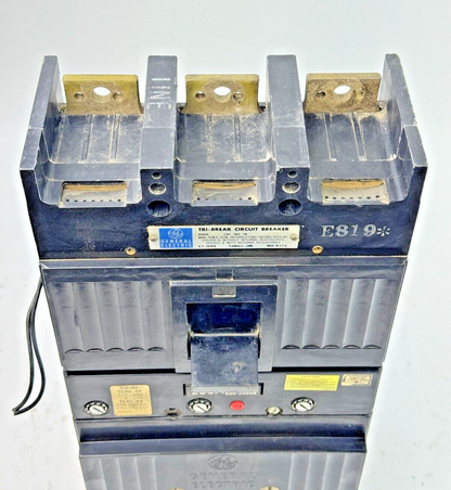 GE - TB43200 - TRI-BREAK FUSED BREAKER W/ SHUNT - TB43F - 200 A, 3 POLE, 600 VAC