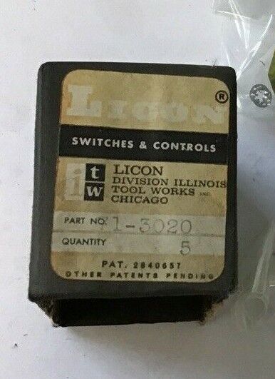 LICON SWITCH COMPONENTS 71-3020***LOTOF5***