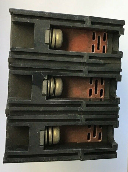 MITSUBISHI NF 100-S CIRCUIT BREAKER 30AMP 600VAC/250VDC 3POLE