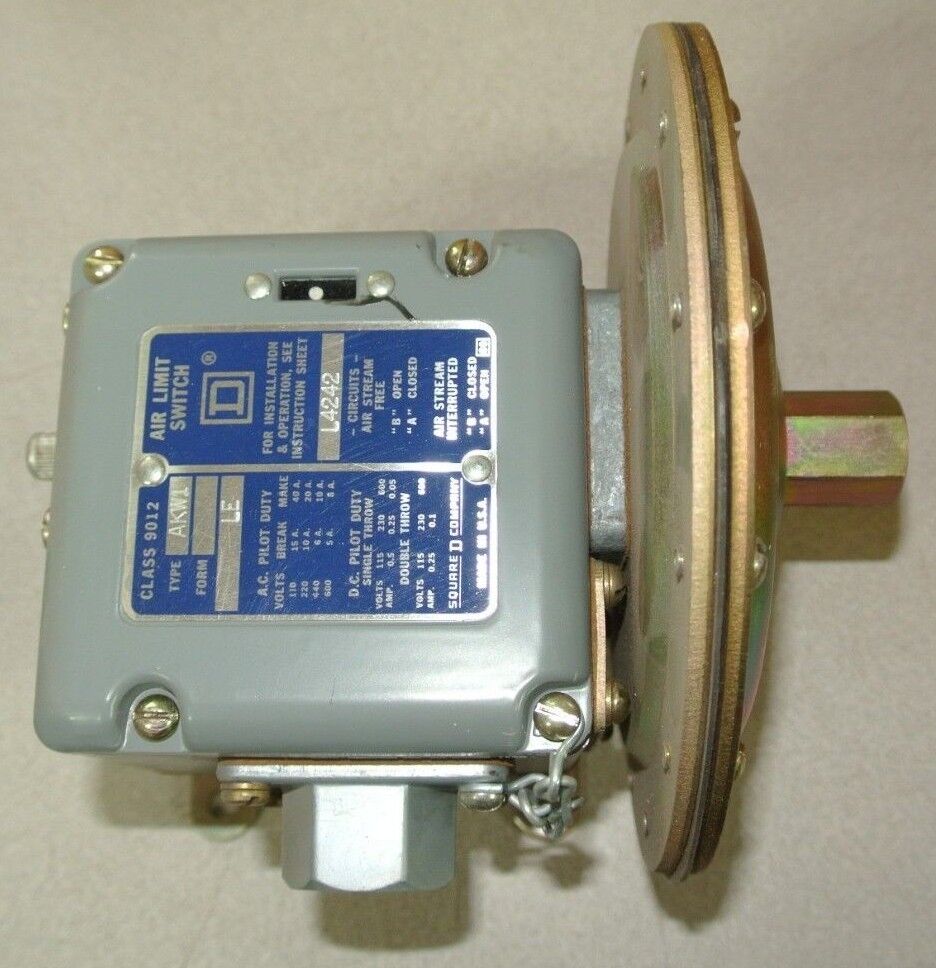 SQUARE D 9012 AKW-1 - AIR LIMIT SWITCH -  NEW SURPLUS