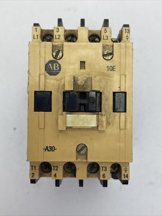 ALLEN BRADLEY 100-A30N*3 CONTACTOR SER B 30A 600VAC COIL HU473 120/110V 60/50HZ