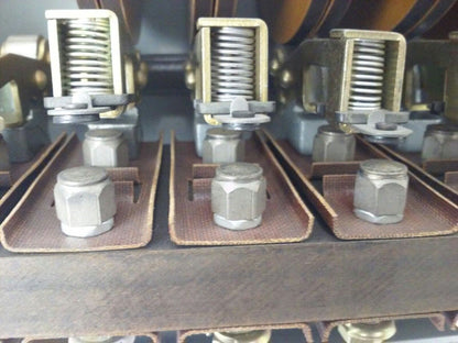 SQUARE D ROTATING CAM LIMIT SWITCH CLASS 9008, TYPE RC-114AW, SER. FOL-2, 600V