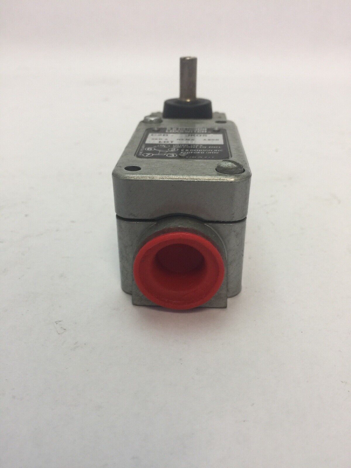 GOULD C2BT JK05T LIMIT SWITCH NEMA A600 R.B. DENISON LOXSWITCH