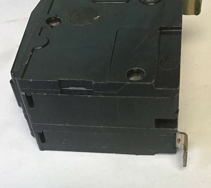 SQUARE D QOB220 CIRCUIT BREAKER 20A 120VAC 2POLE 10KA***LOTOF2***