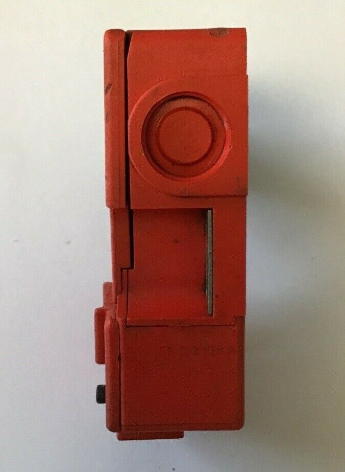 ALLEN BRADLEY 440K-T11202 SER. A GUARDMASTER TROJAN 5 SAFETY SWITCH