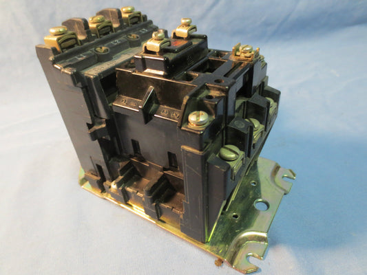 ALLEN-BRADLEY 509-AOD Ser. B MOTOR STARTER, NO OVERLOAD RELAY, COIL CB236