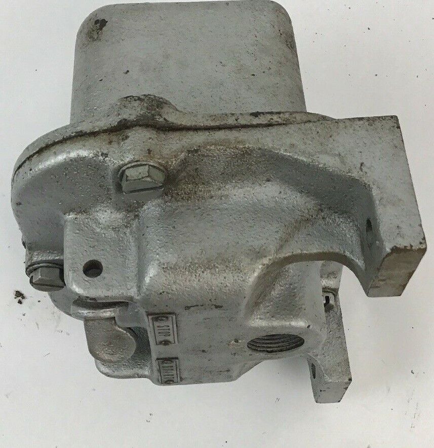 WESTINGHOUSE PUSHBUTTON STATION CLASS 15-010 TYPE HDE 600VOLTS