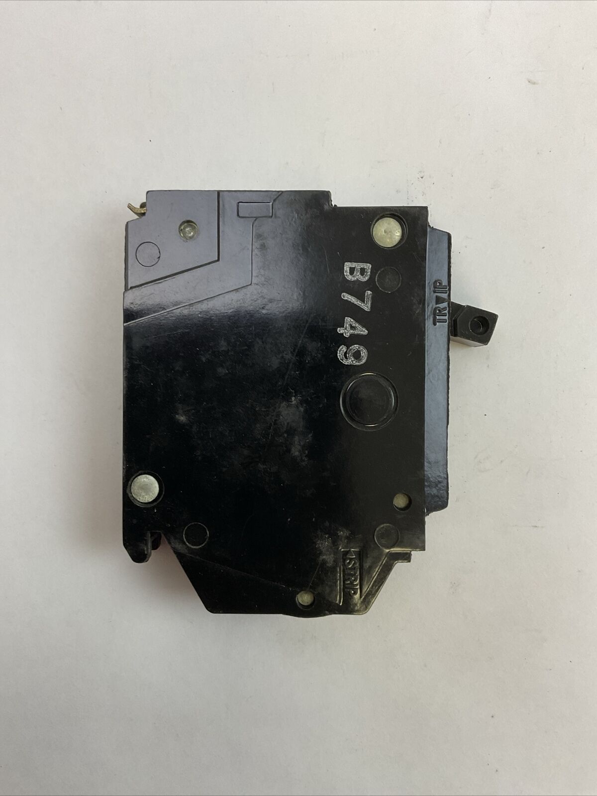 GE TQP120 PLUG IN CIRCUIT BREAKER 1POLE 20AMP 120/240VAC (LOT OF 2)