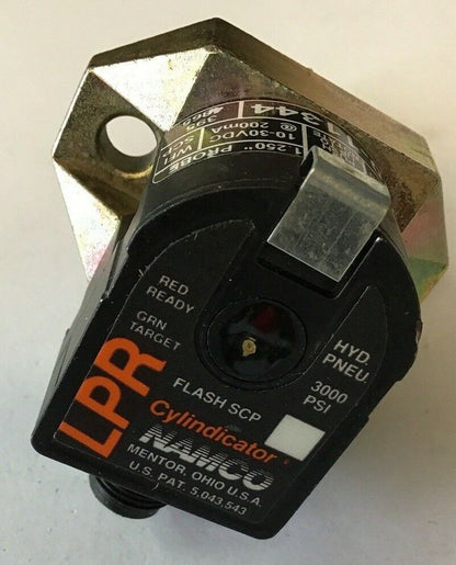 NAMCO CYLINDICATOR EE210-11344 LPR 3000PSI 1.250" PROBE 30VDC SENSOR UNIT