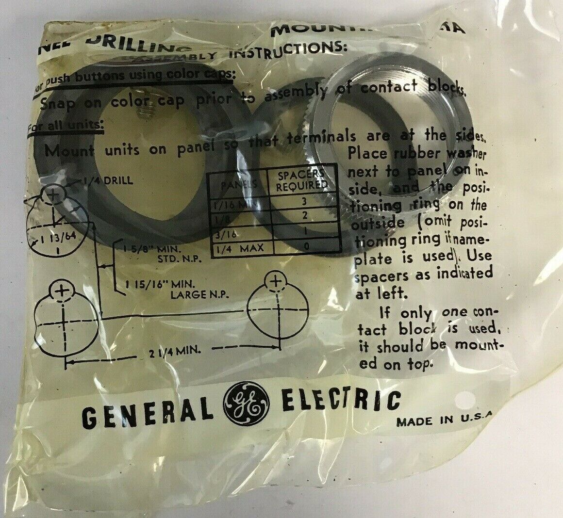 GENERAL ELECTRIC CR2940UB202C 600V BLACK 3 POS MAINTAINED OILTIGHT SEL.SWITCH