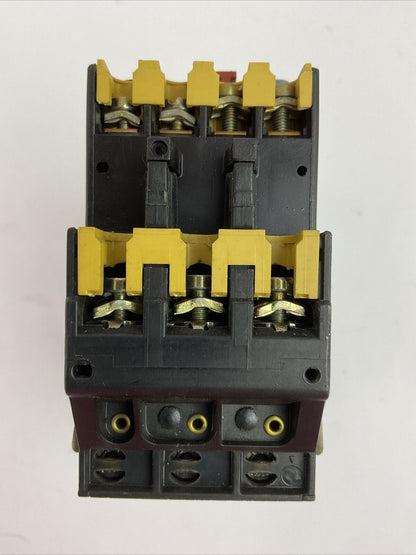 ALLEN BRADLEY 100-A09ND3 STARTER SER B 600VAC 7-1/2HP  COIL 120V 60HZ 193-BSB 80