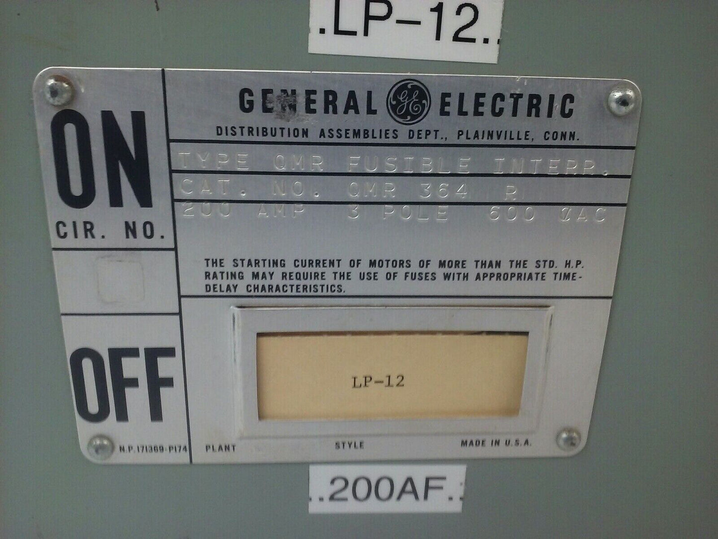 GE QMR364R FUSIBLE INTERRUPTER SWITCH, 200A, 600VAC, 3P, QMR, W/ HARDWARE