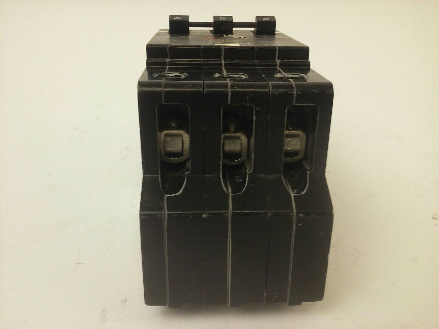 SCHNEIDER SQUARE D ECB34020G3 TYPE ECB BOLT-ON CIRCUIT BREAKER 3P 20A 480Y/277V