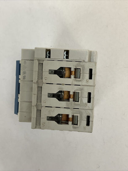 ALLEN BRADLEY 1492-SPM3C160 SER D CIRCUIT BREAKER 3POLE 16AMP 480Y/277VAC
