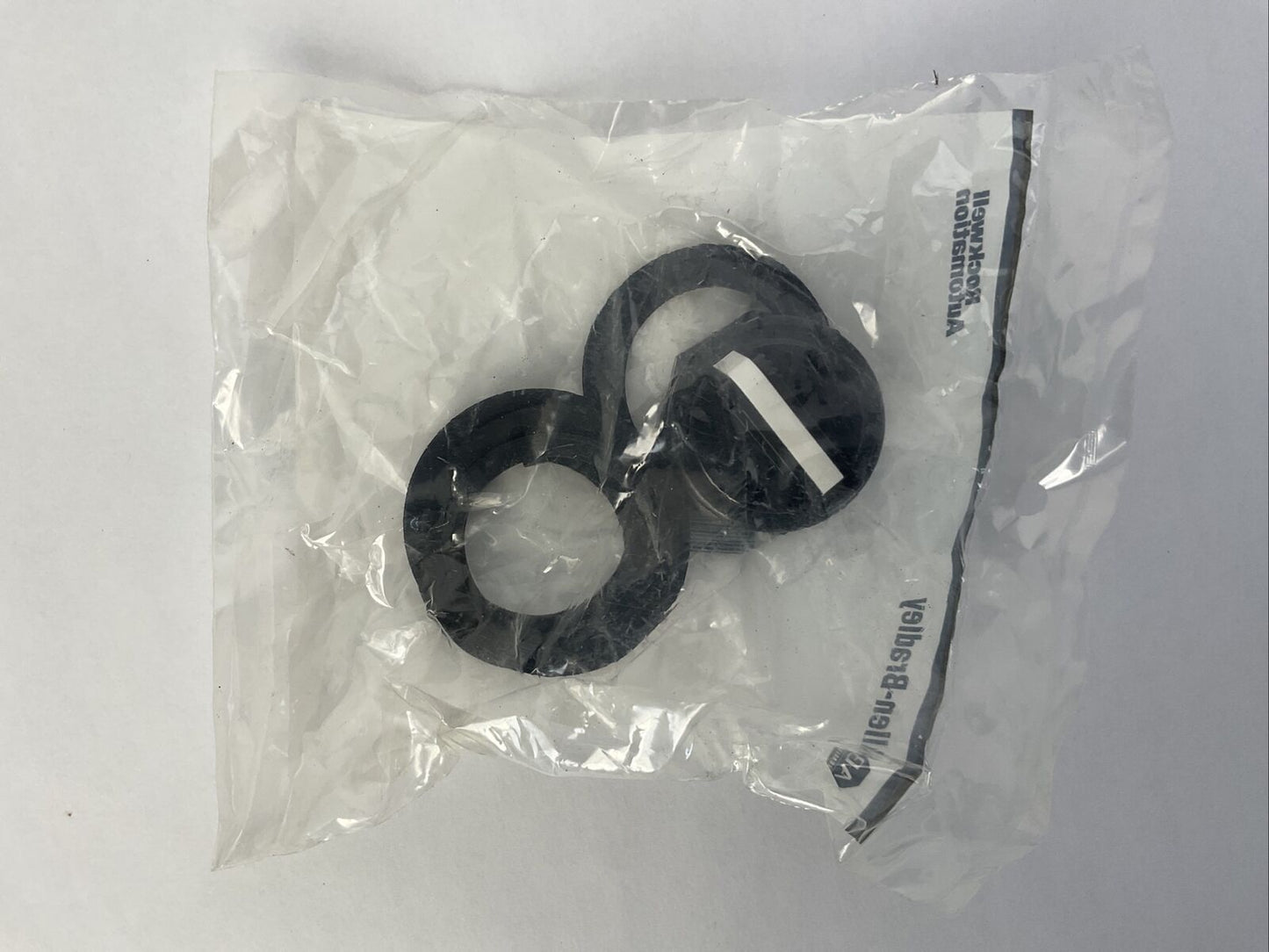 ALLEN BRADLEY 800H-HR2 SER F 30mm SELECTOR SWITCH 2-POSITION NON-ILLUMINATED