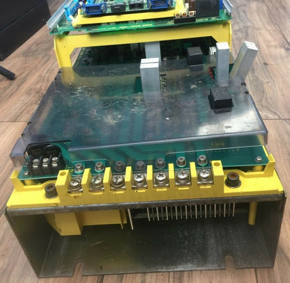 FANUC A06B-6064-C322 SPINDLE SERVO DRIVE A20B-2000-022 A16B-2201-0440/05B A20B-