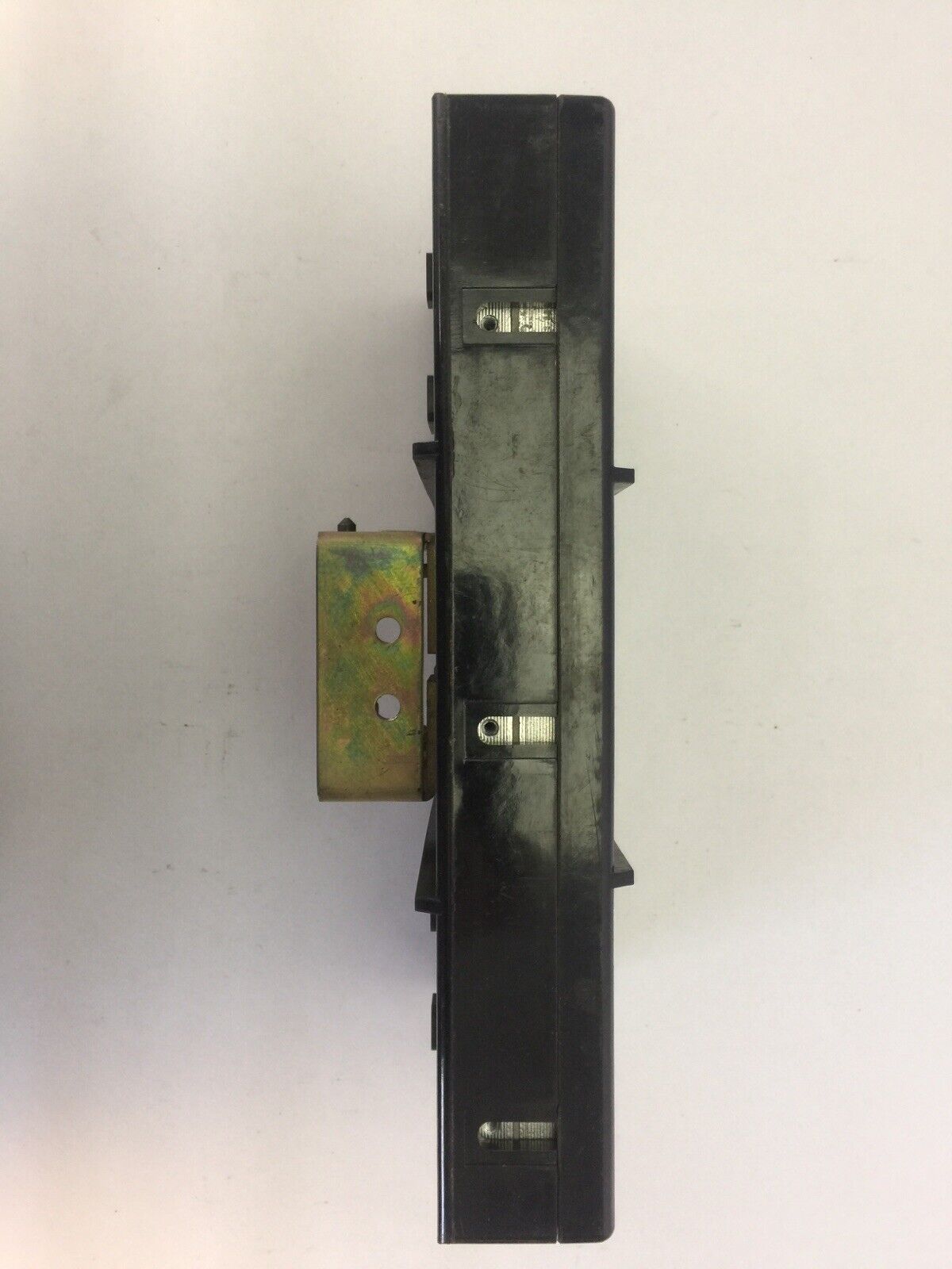 UNDERWRITER'S LABORATORIES INC. 371D386G10 NON AUTO TRIP UNIT