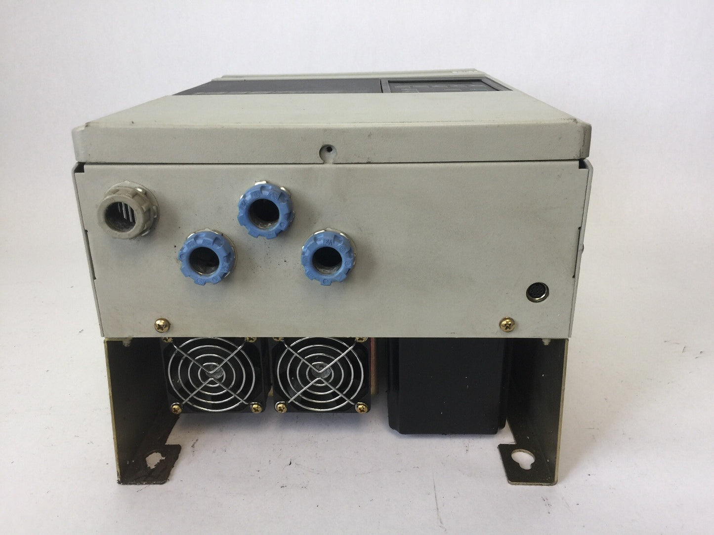 ALLEN BRADLEY 1336S-BRF100-AA-EN4-HA2-L6 DRIVE AC INPUT 380/480V AC OUTPUT 460V