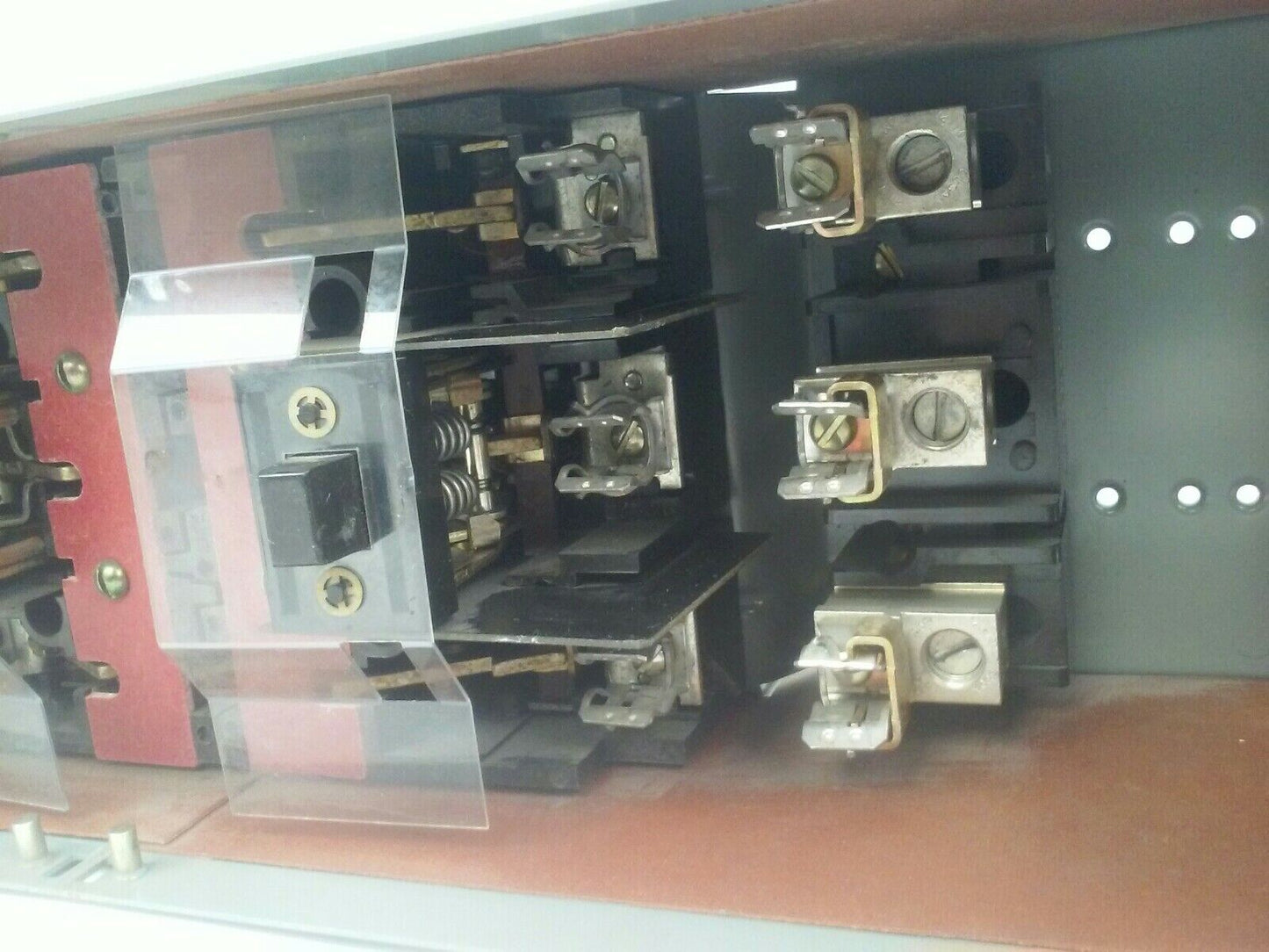 WESTINGHOUSE FDPT3211R SER.B FUSIBLE TWIN PANELBOARD SWITCH  3P 30A 240V 7.5HP