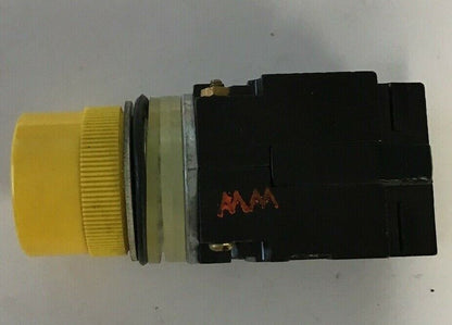 GE CR104A4214 PUSHBUTTON 150V