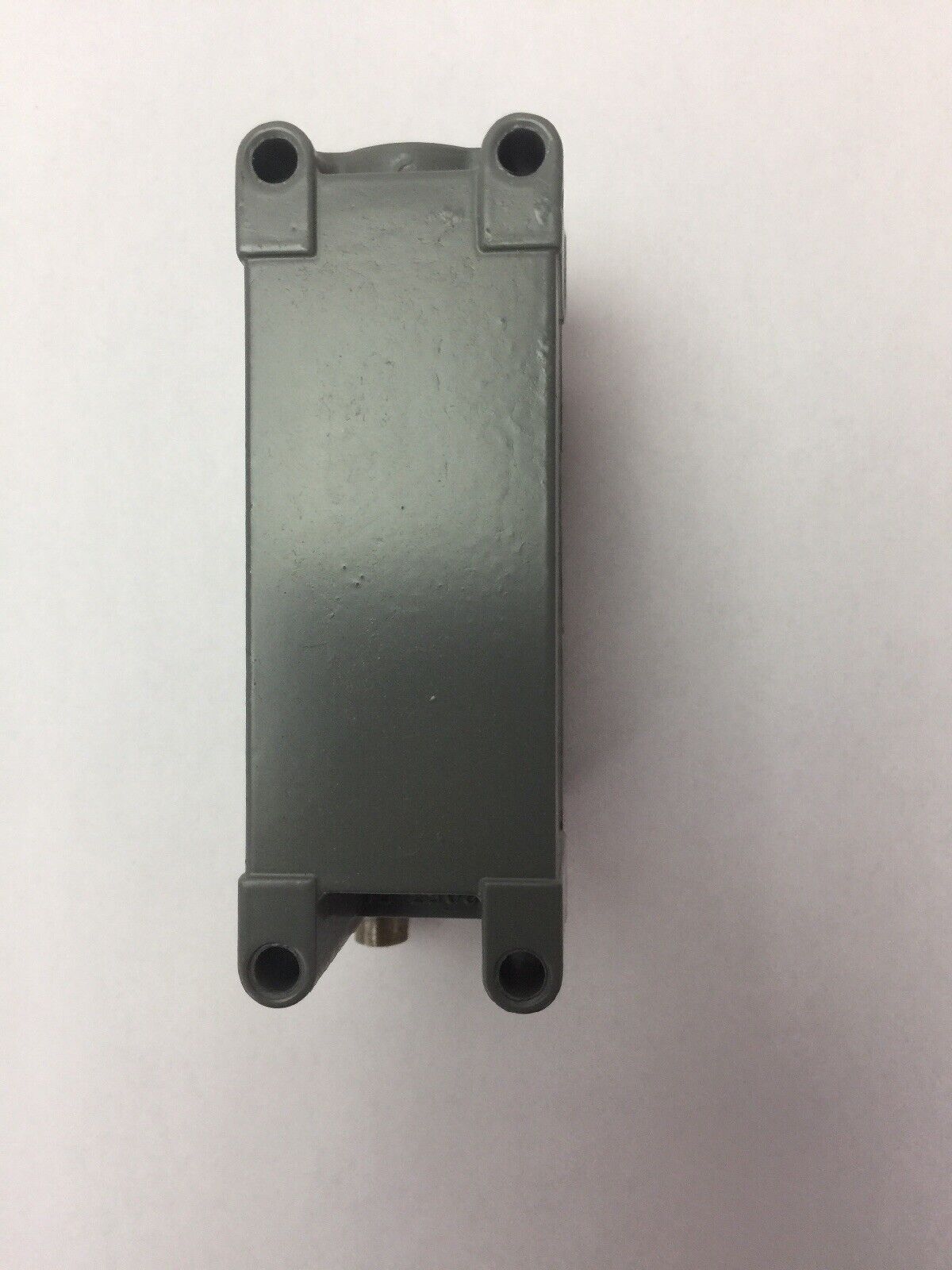 SQUARE D 9007 AW-42 PRECISION LIMIT SWITCH SER A 600V AC/DC 1 NO-1 NC 1,2,4,5&12