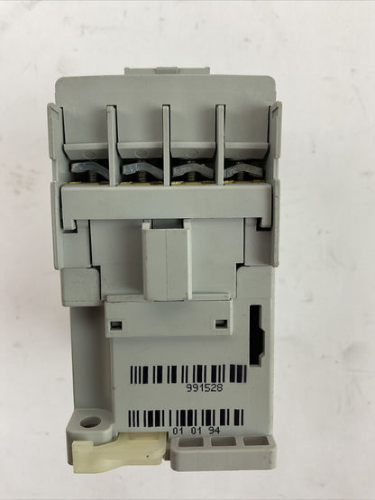 ALLEN BRADLEY 100-C09E*10 SER A CONTACTOR 600VAC 25AMP 7.5HP 3PH COIL 24VDC