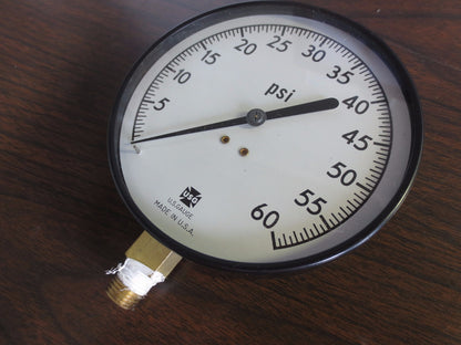 USG 158252 0-60 PSI GAUGE 4-1/2" DIAL - 1/4" ANPT LM - NEW SURPLUS - 1X728