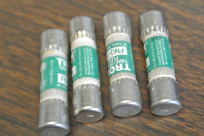 LOT of 4 / BUSS FNQ 1-1/4 TIME-DELAY FUSE / 1-1/4A / 500V / NEW SURPLUS