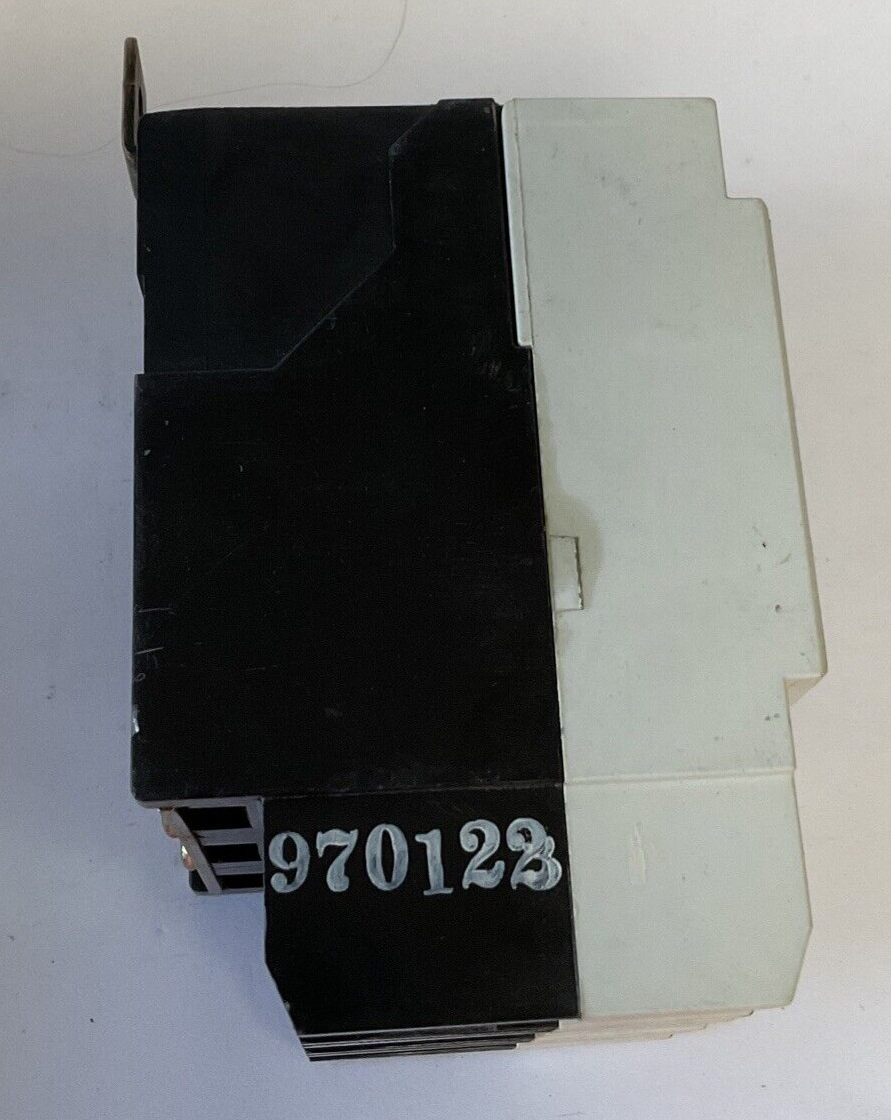 WESTINGHOUSE GDB 14K CIRCUIT BREAKER 30A 480VAC 3POLE 50/60HZ GDB3030