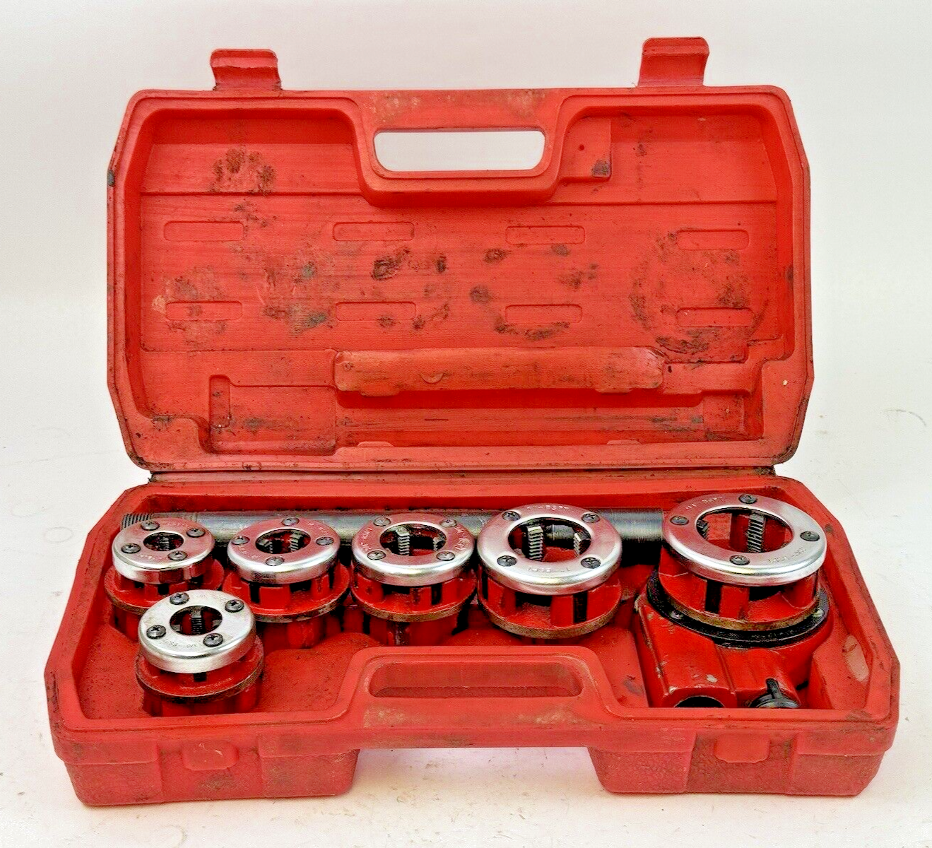 RATCHETING PIPE THREADER TOOL KIT - NPT type 62 W/ HANDLE, FIVE DIES, HARD CASE