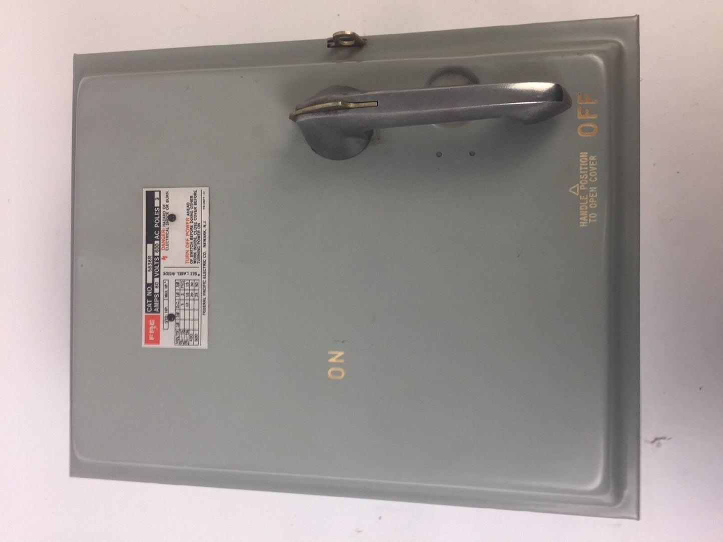 FPE 5636R HEAVY DUTY SAFETY SWITCH 60A 600VAC 3 POLE 50HP FEDERAL PACIFIC ELECTR