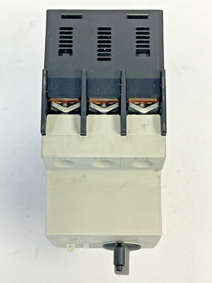 SIEMENS - 3RV1021-OJA10- CIRCUIT BREAKER / MOTOR PROTECTOR