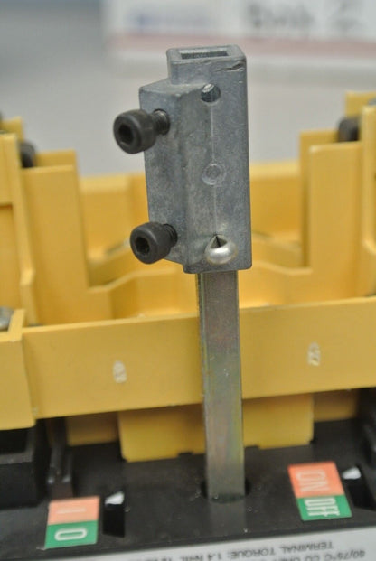 ALLEN-BRADLEY 194R-NA200P3 DISCONNECT SWITCH