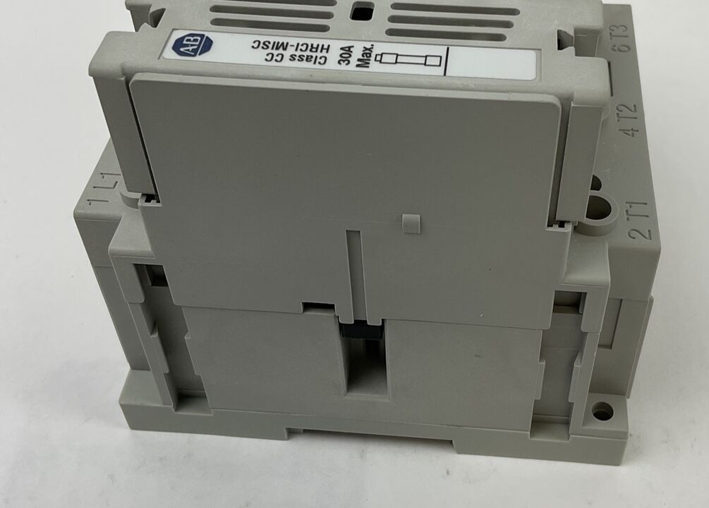 ALLEN BRADLEY 194R-C30-1753 SWITCH-DISCONNECTOR 30A SER.A 600VAC 20HP