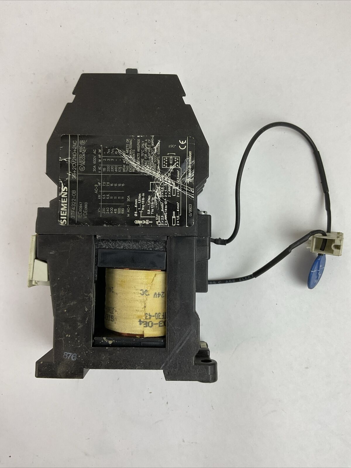 SIEMENS 3TF4322-0B CONTACTOR 30A 600VAC 3PH 20HP COIL 24VDC 3TX7402-3A