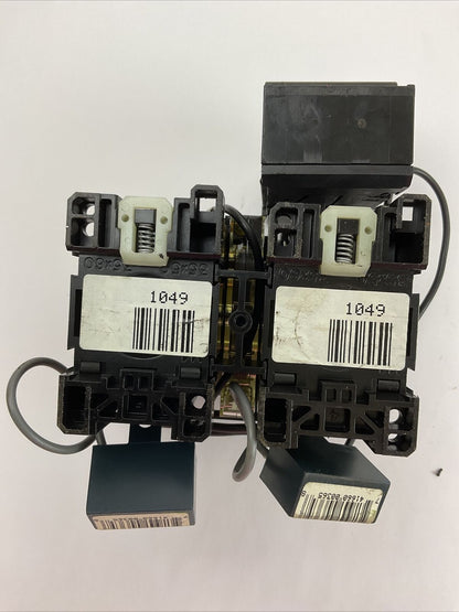 ALLEN BRADLEY 104-A0N9D3 REVESRSING STARTER SER B 600VAC 7-1/2HP  COIL 120V 60HZ