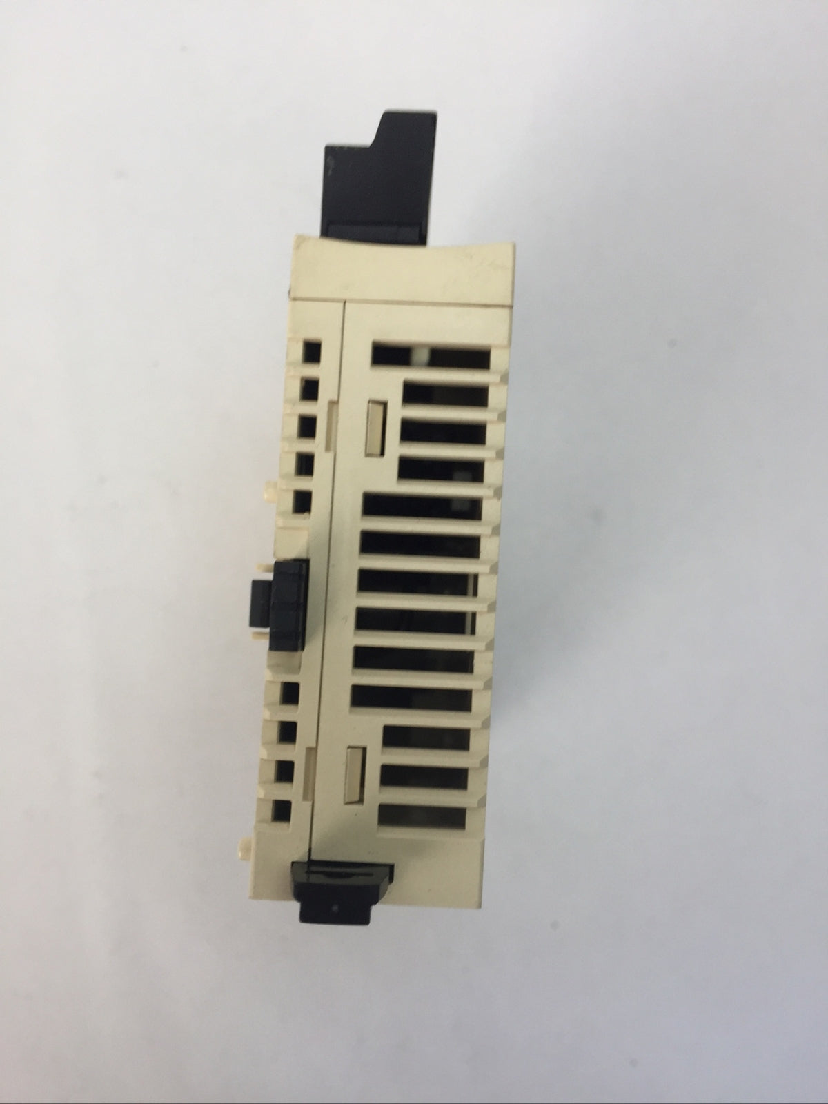 SCHNEIDER TM2AMM3HT ANALOG I/O MODULE INTERNAL POWER 5VDC EXTERNAL POWER 24VDC