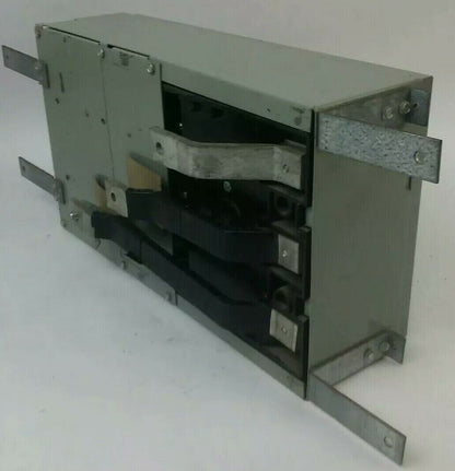 GENERAL ELECTRIC THFP324 FUSIBLE PANELBOARD SWITCH 200A 3P 240V 60HP W/ HARDWARE